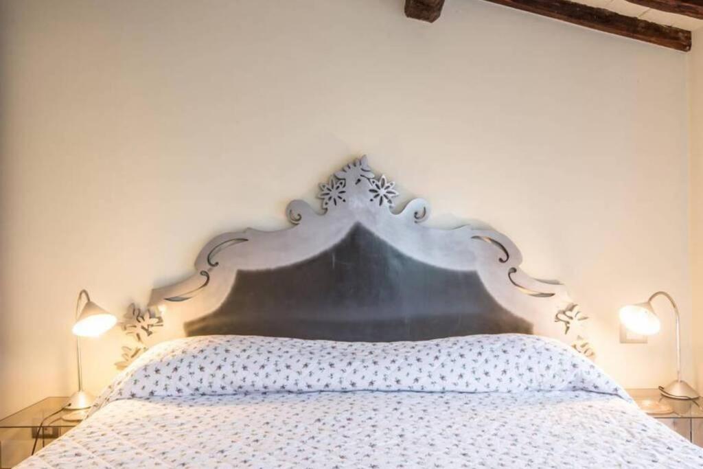 Апартаменты Campo De Fiori Luxury House Рим Экстерьер фото
