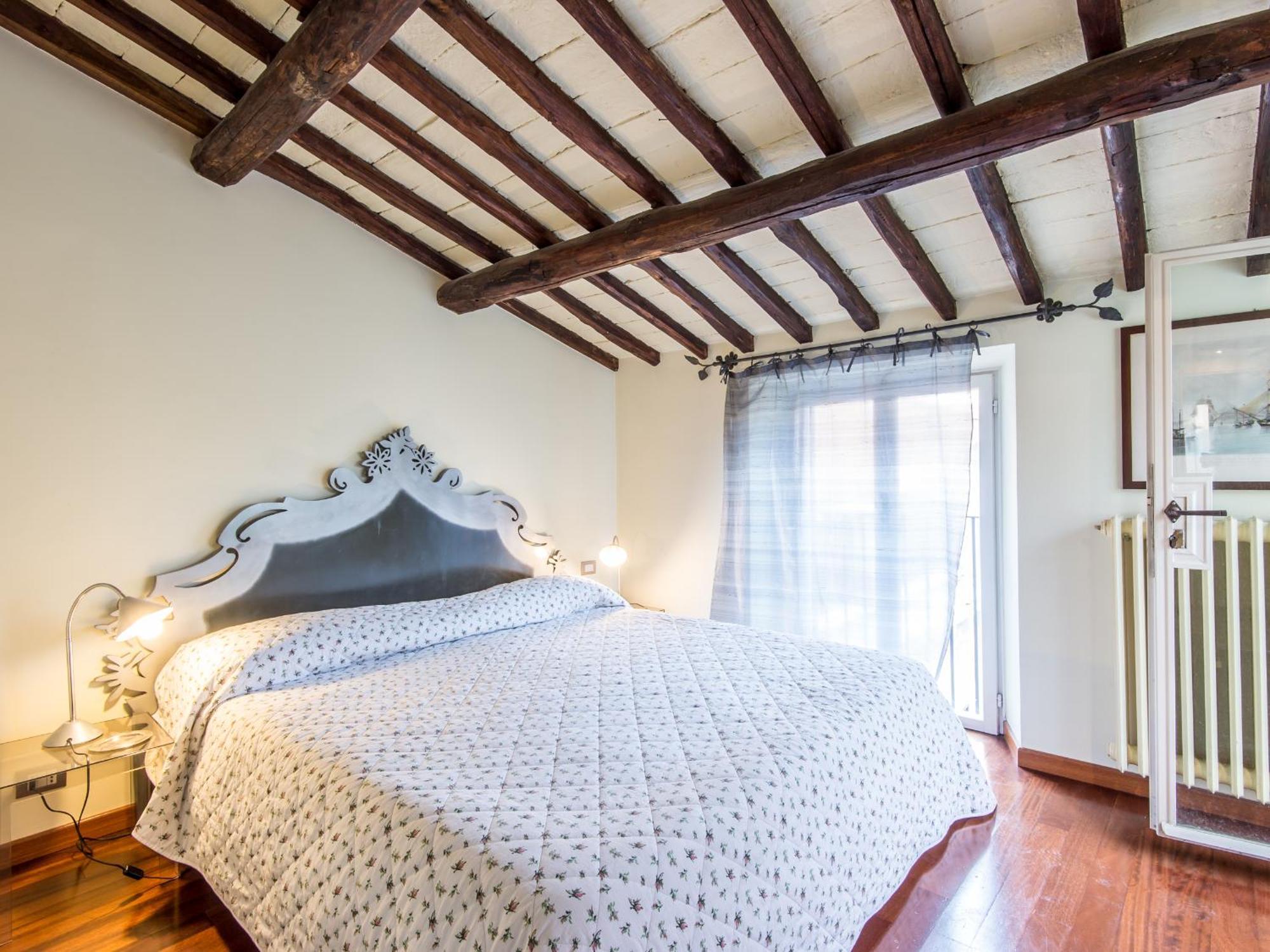 Апартаменты Campo De Fiori Luxury House Рим Экстерьер фото