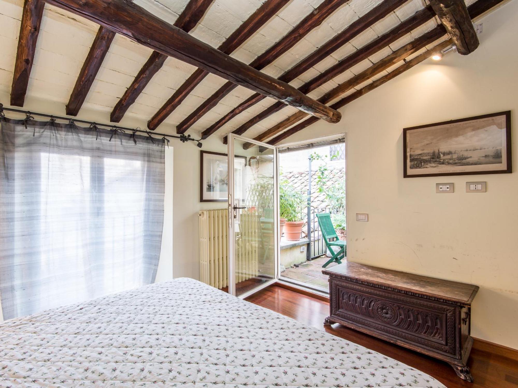 Апартаменты Campo De Fiori Luxury House Рим Экстерьер фото