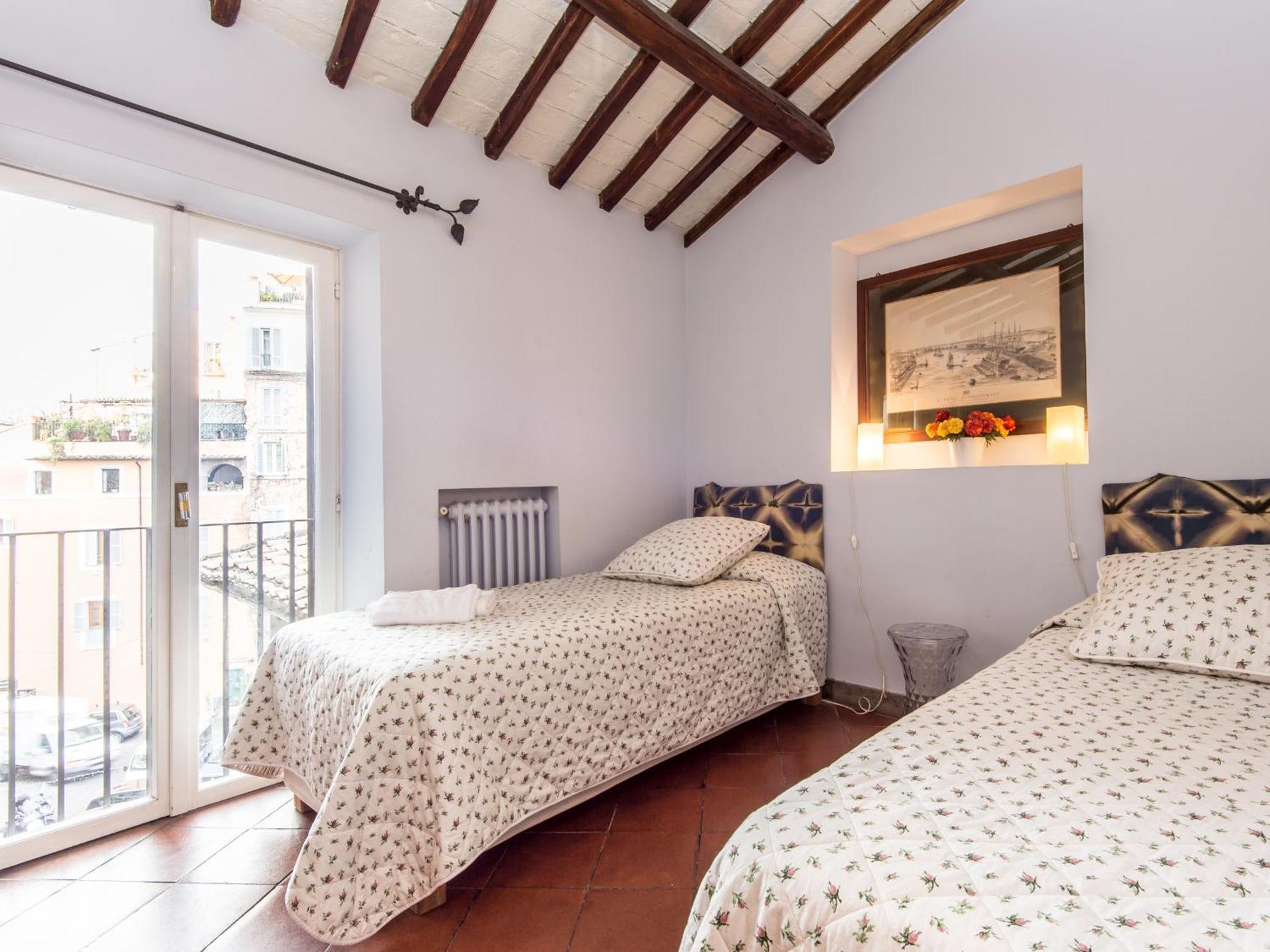Апартаменты Campo De Fiori Luxury House Рим Экстерьер фото